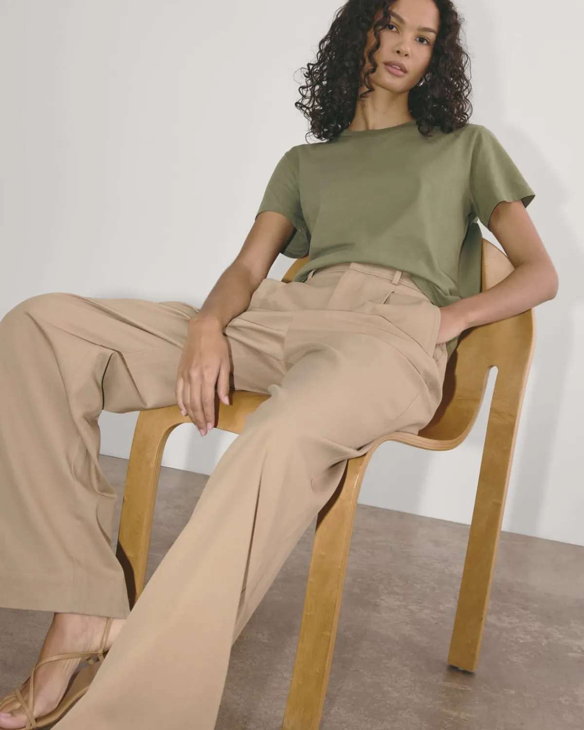 Everlane Tees|Short Sleeve Tees*The Box-Cut Tee in Essential Cotton