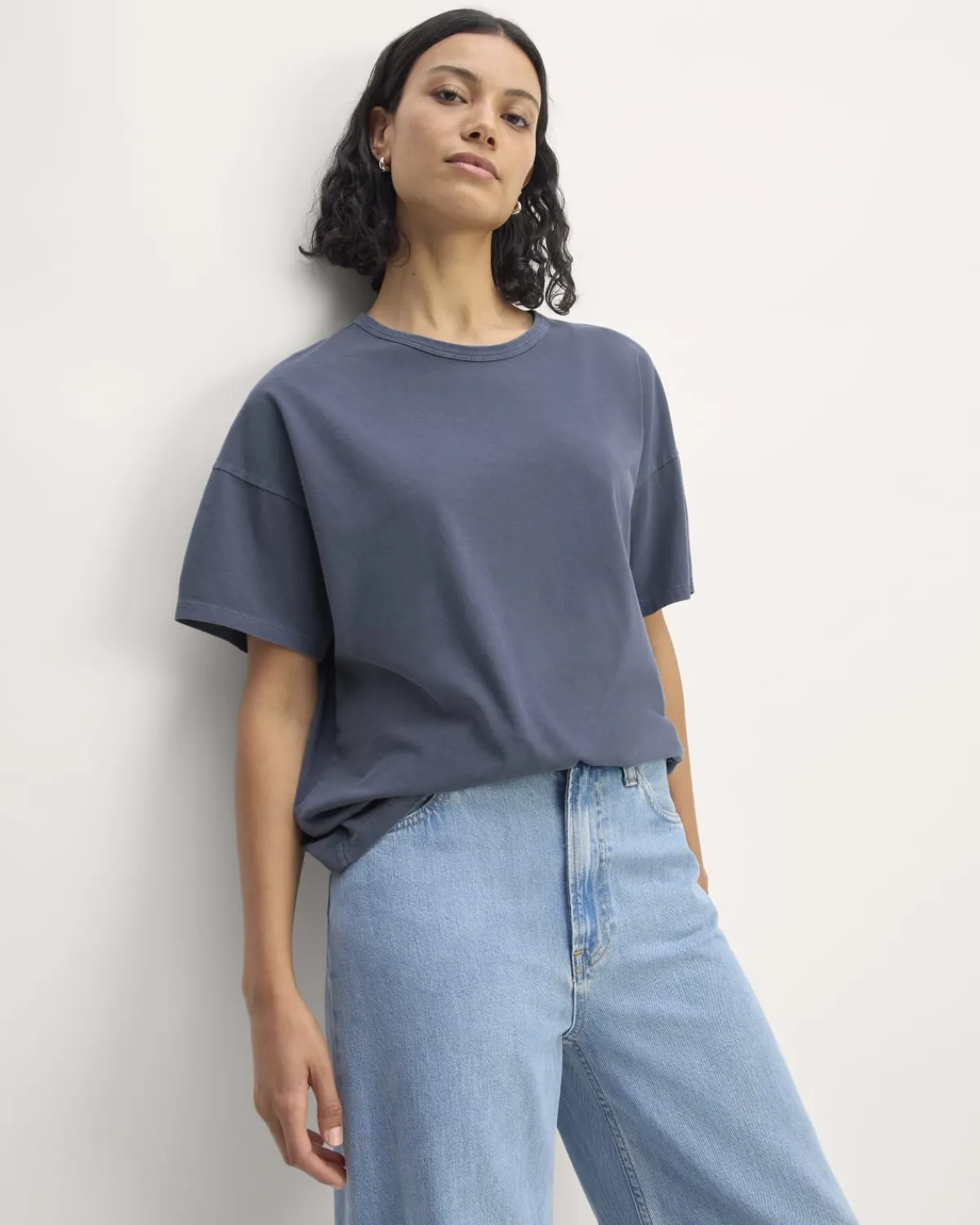 Everlane Tees|Short Sleeve Tees*The Boyfriend Tee in Essential Cotton