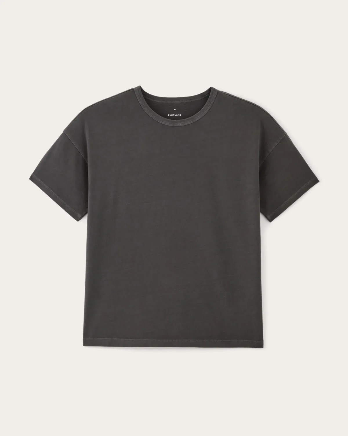 Everlane Tees|Short Sleeve Tees*The Boyfriend Tee in Essential Cotton