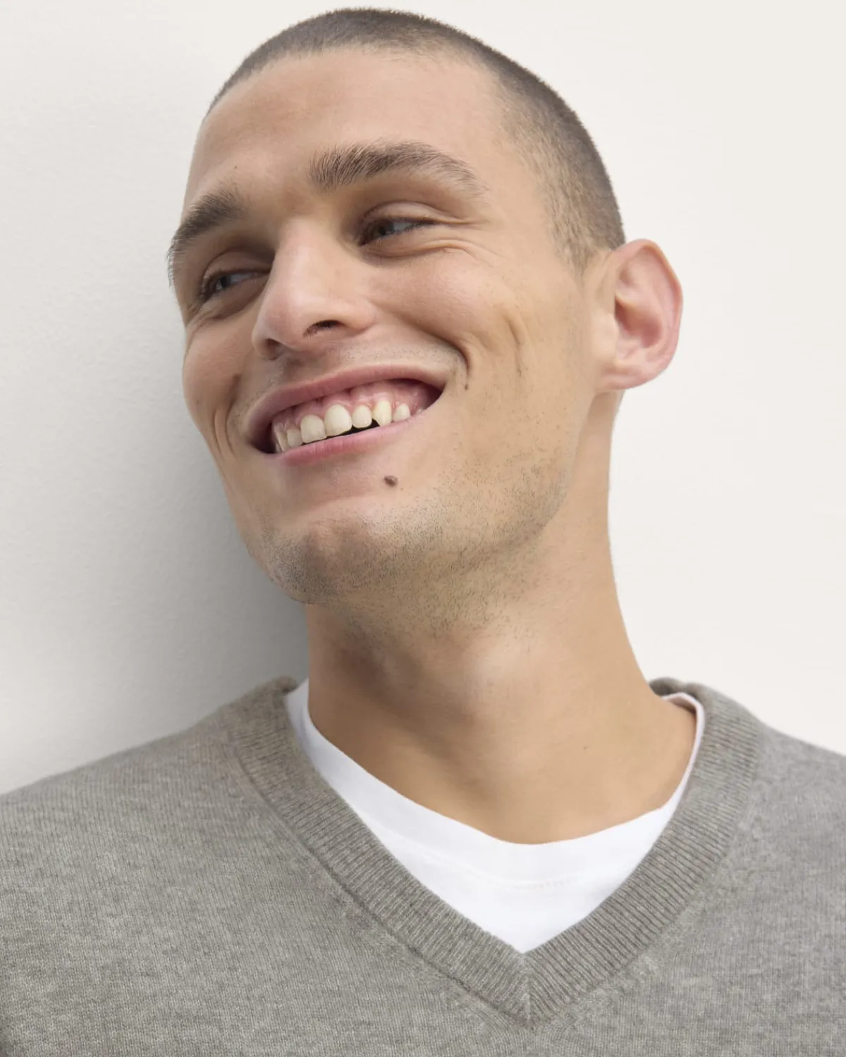 Everlane Sweaters|V-Neck Sweaters*The Cashmere V-Neck Sweater