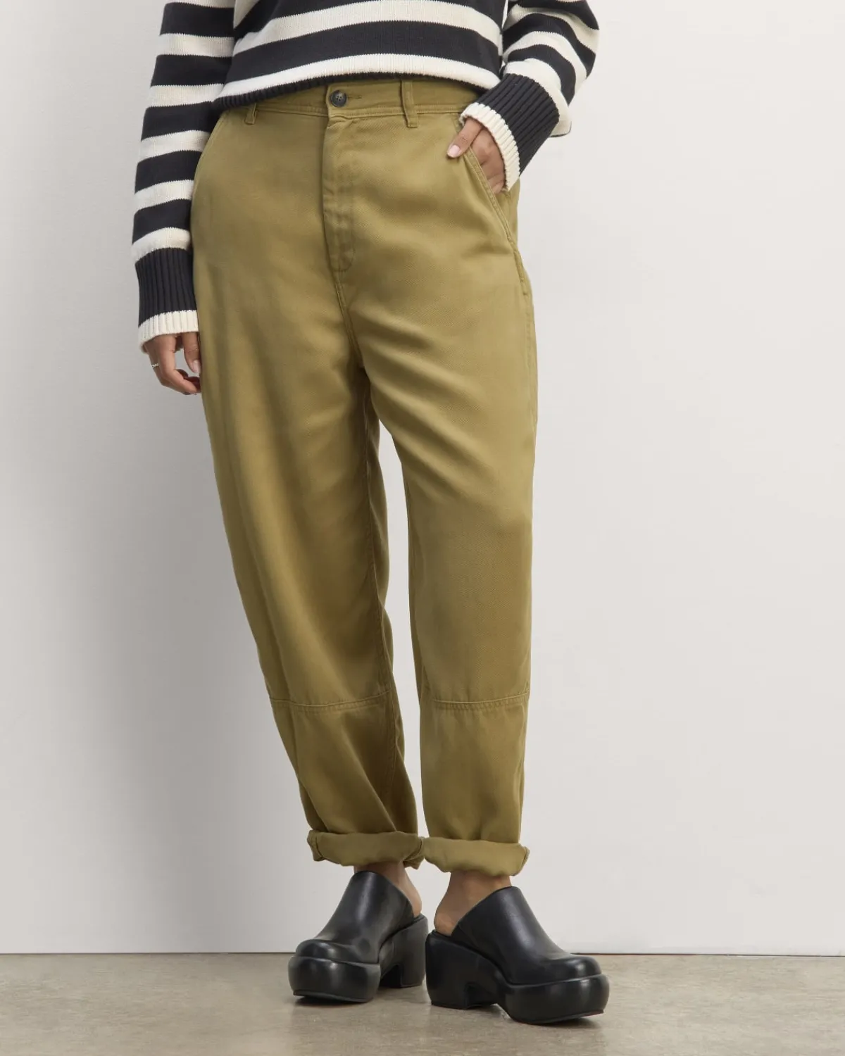 Everlane Pants|Tapered Pants*The Chino in Buttersoft
