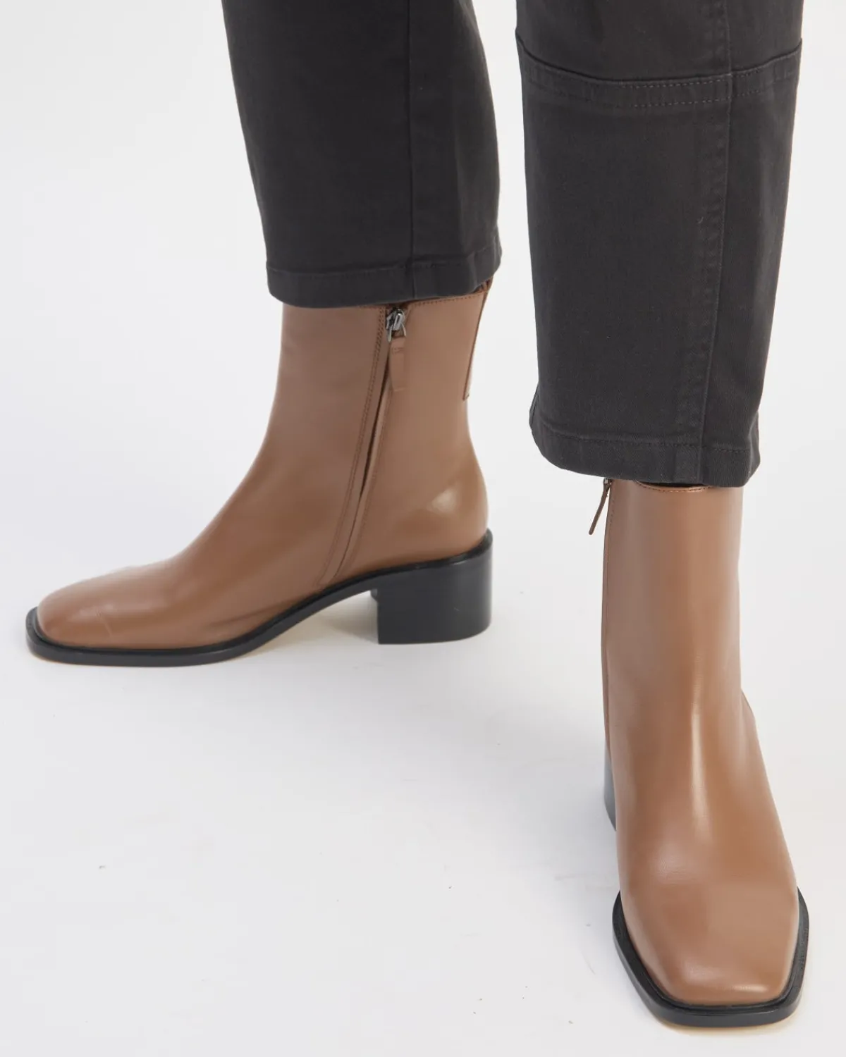 Everlane Shoes|Boots*The City Boot