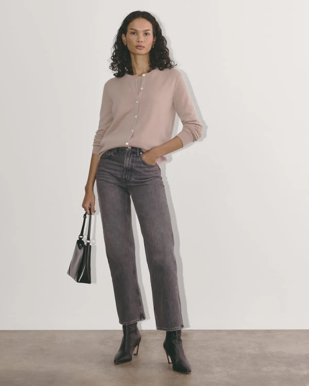 Everlane Sweaters|Crew Sweaters*The Classic Cardigan in Cashmere