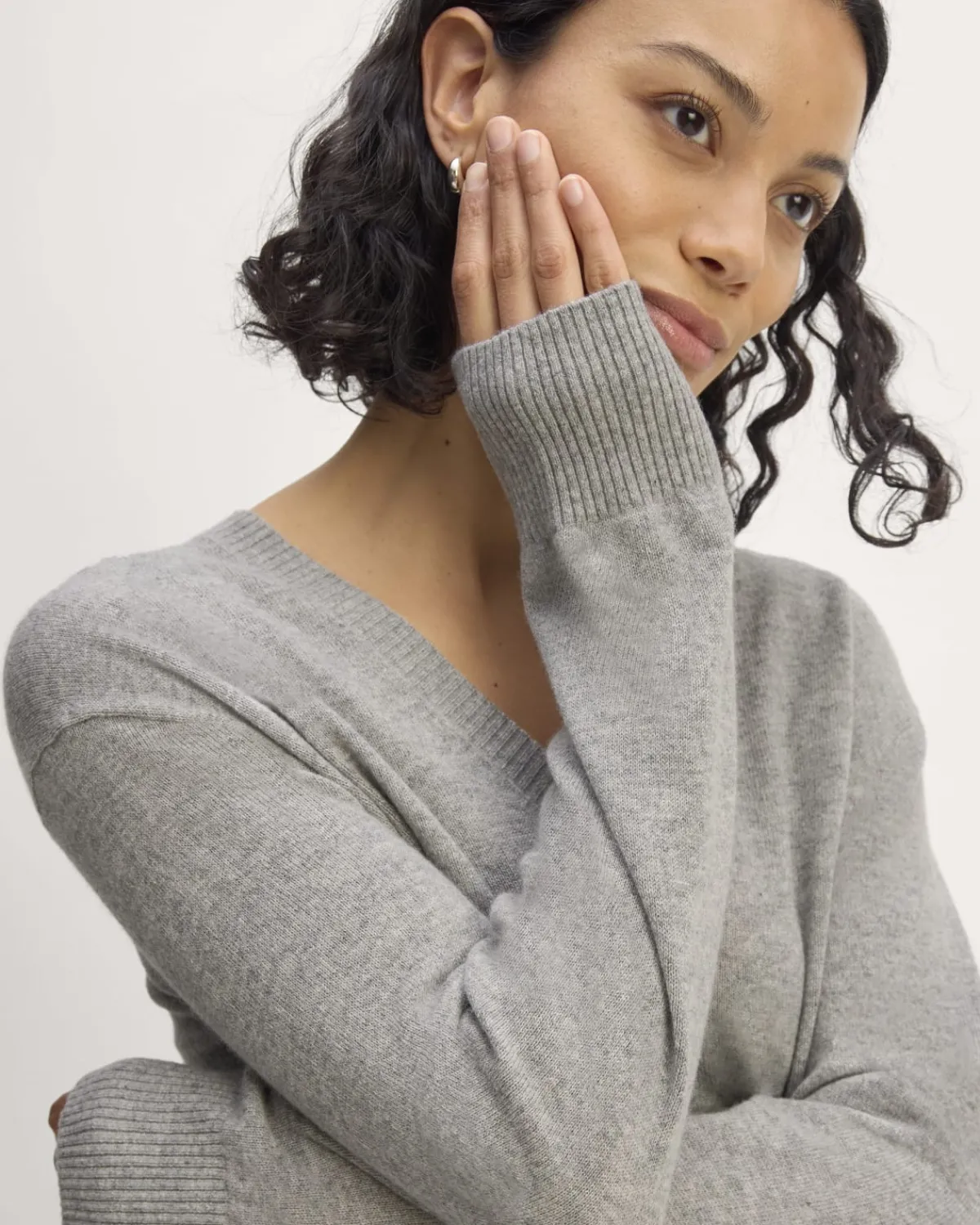 Everlane Sweaters|V-Neck Sweaters*The Classic V in Cashmere