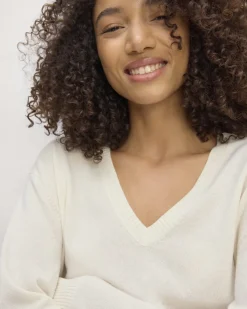 Everlane Sweaters|V-Neck Sweaters*The Classic V in Cashmere