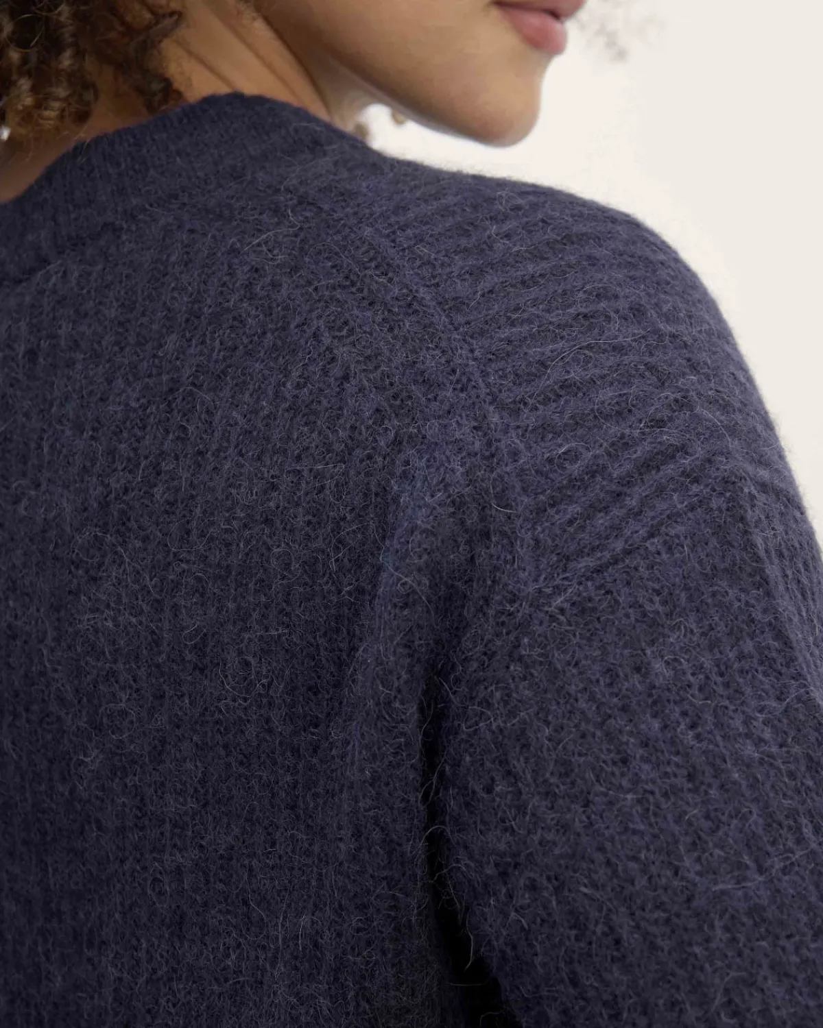 Everlane Sweaters|Crew Sweaters*The Cocoon Crew in Alpaca