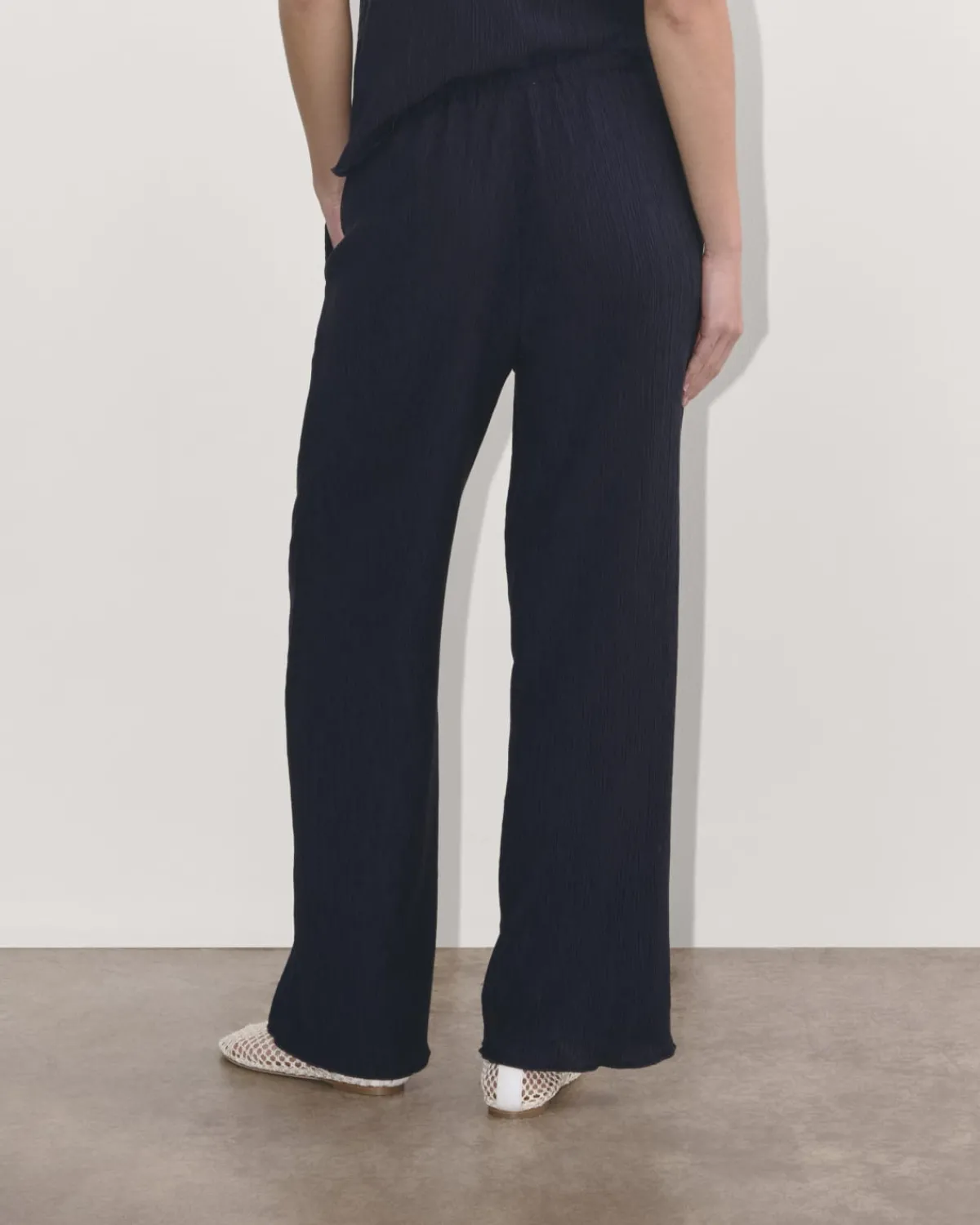 Everlane Pants*The Crinkle Pant