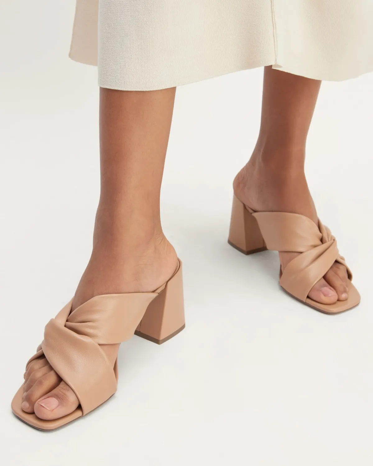 Everlane Shoes|Sandals*The Day Twist Heel