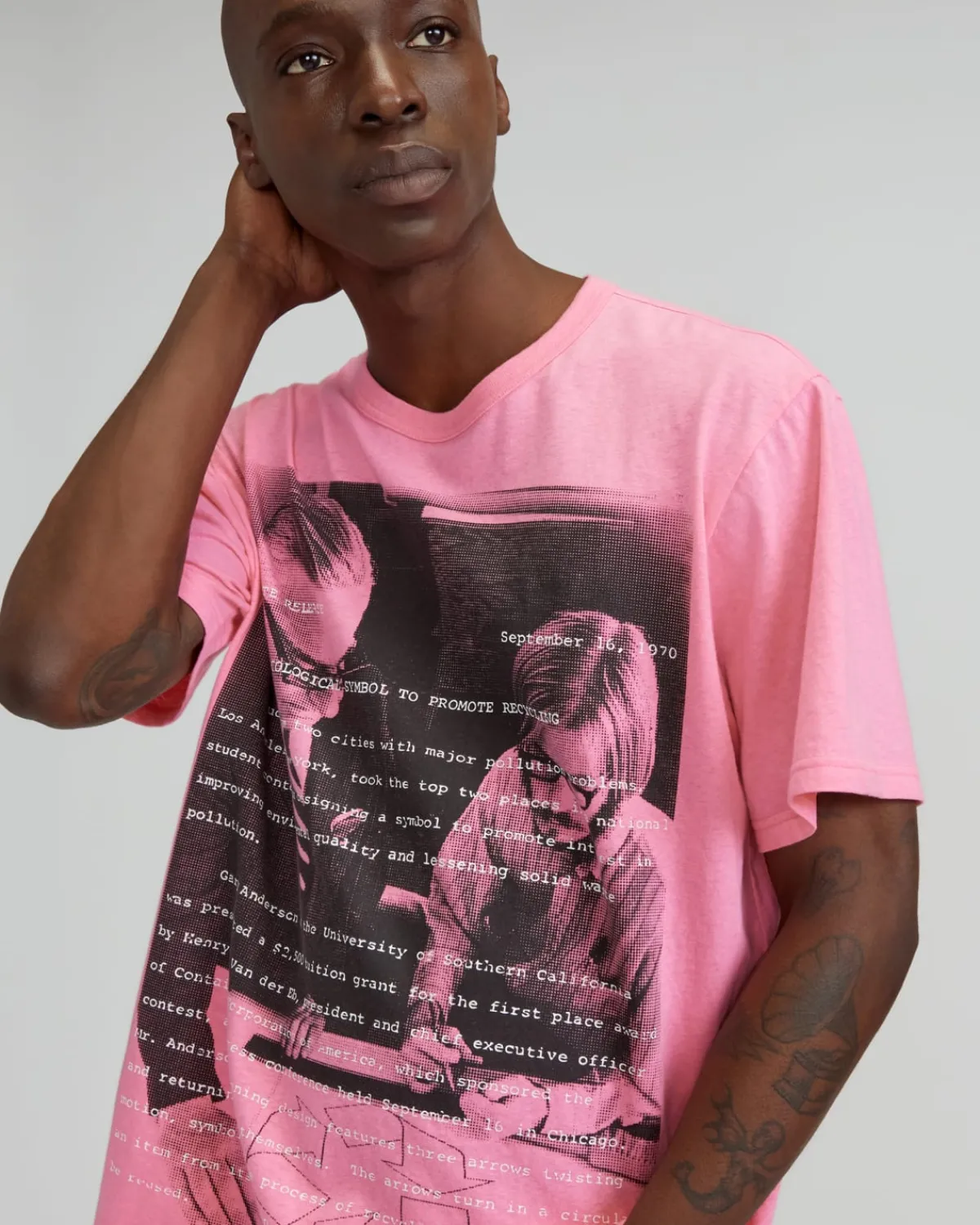 Everlane Tees|Tees*The Everyone Recycled Graphic Tee Carnation Pink