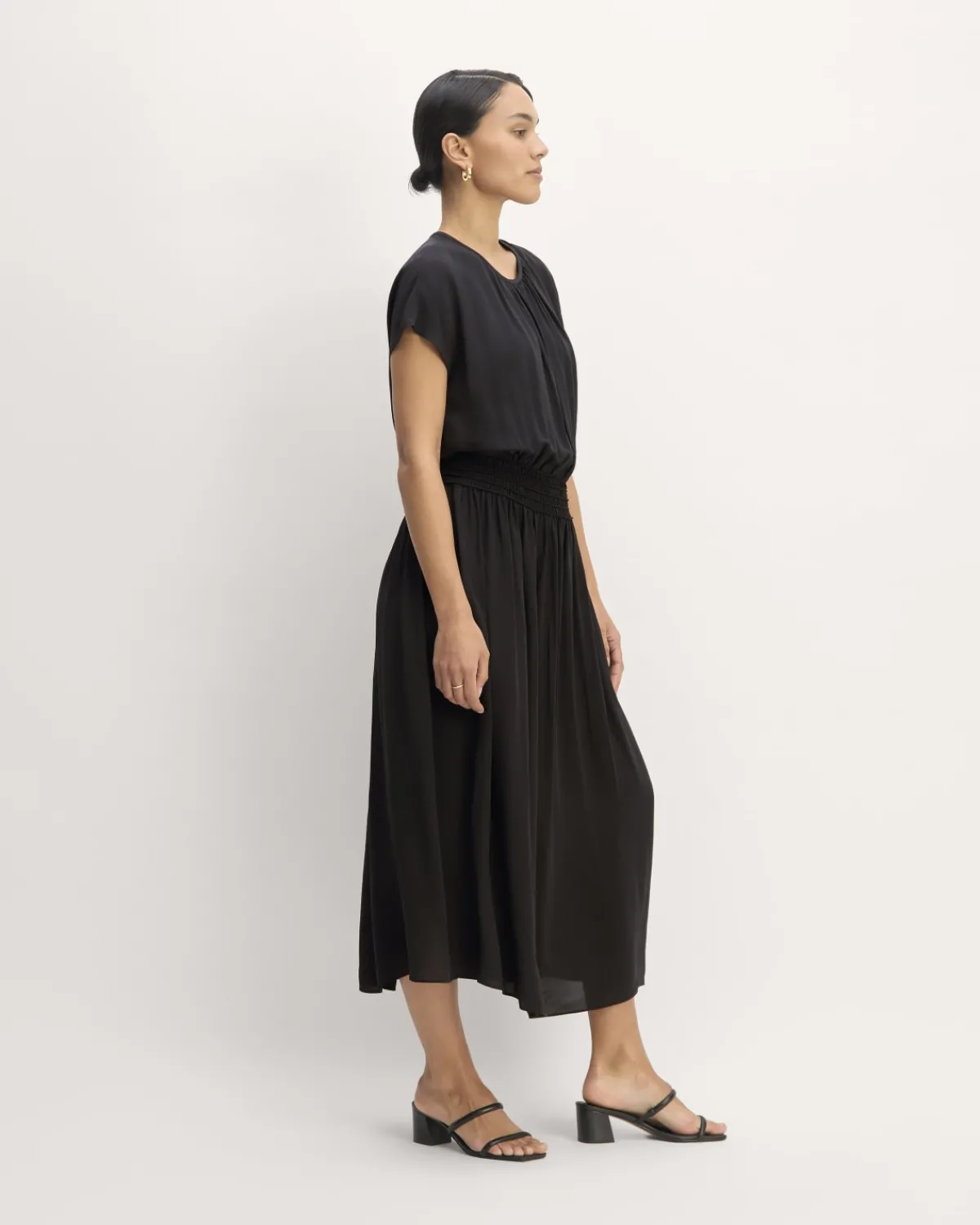 Everlane Dresses*The Gathered Midi Dress