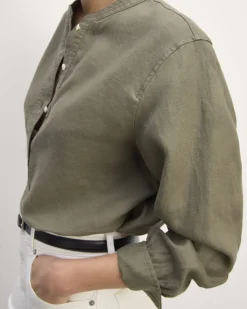 Everlane Tops*The Henley Shirt in Linen