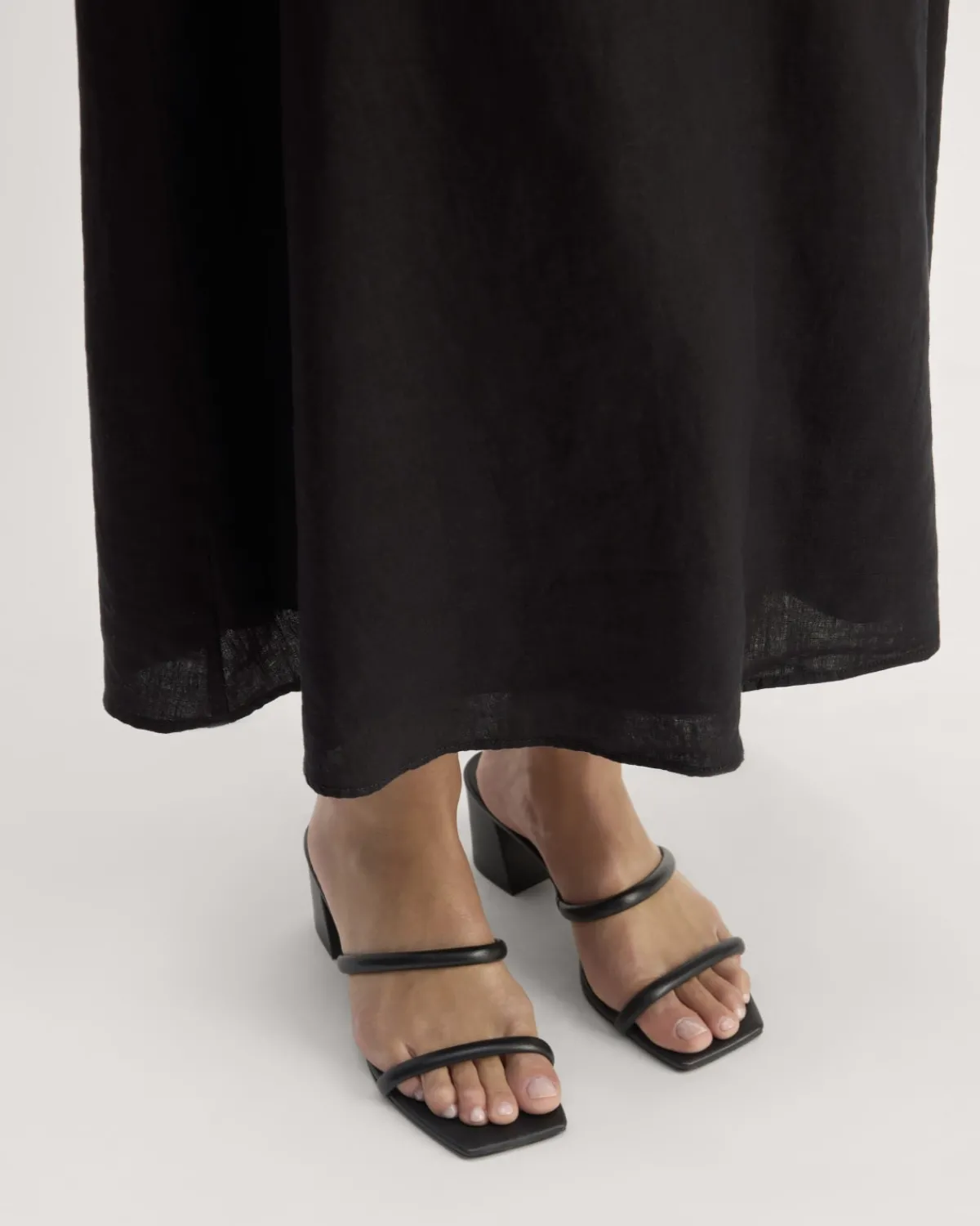 Everlane Dresses*The Linen Halter-Neck Dress