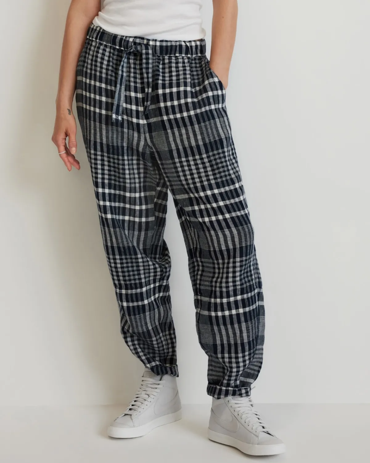 Everlane Pants|Pull-On Pants*The Linen Pull-On Barrel Pant