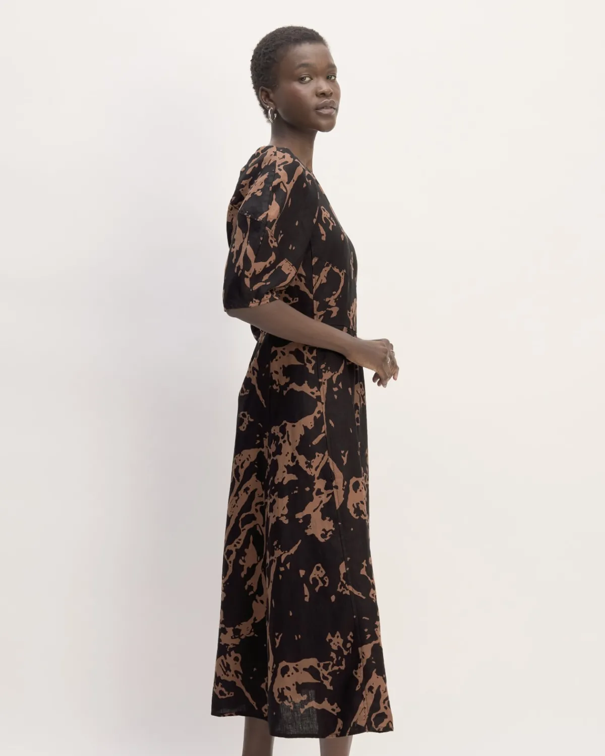 Everlane Dresses*The Linen Short-Sleeve Scoop Midi Dress