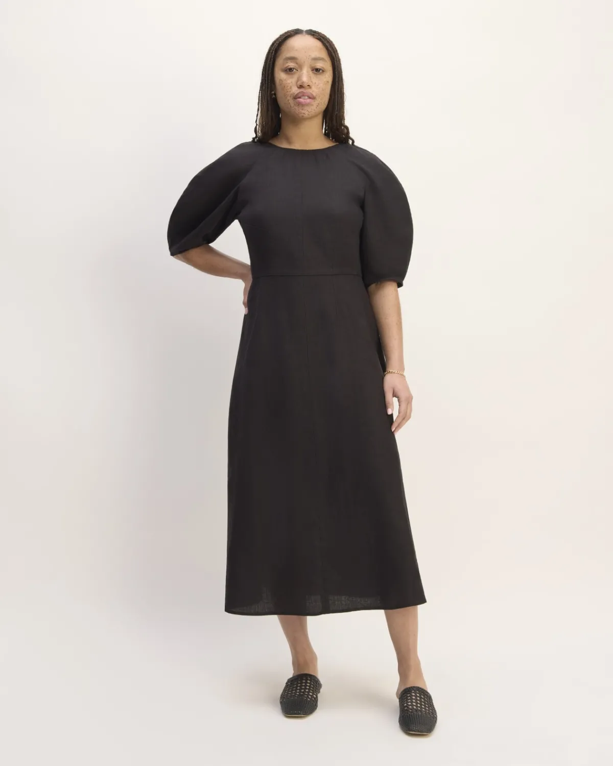 Everlane Dresses*The Linen Short-Sleeve Scoop Midi Dress