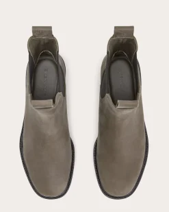 Everlane Shoes|Boots*The Lug Chelsea Boot