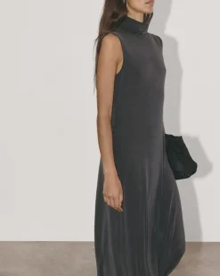 Everlane Dresses*The Madison Dress in Butterknit