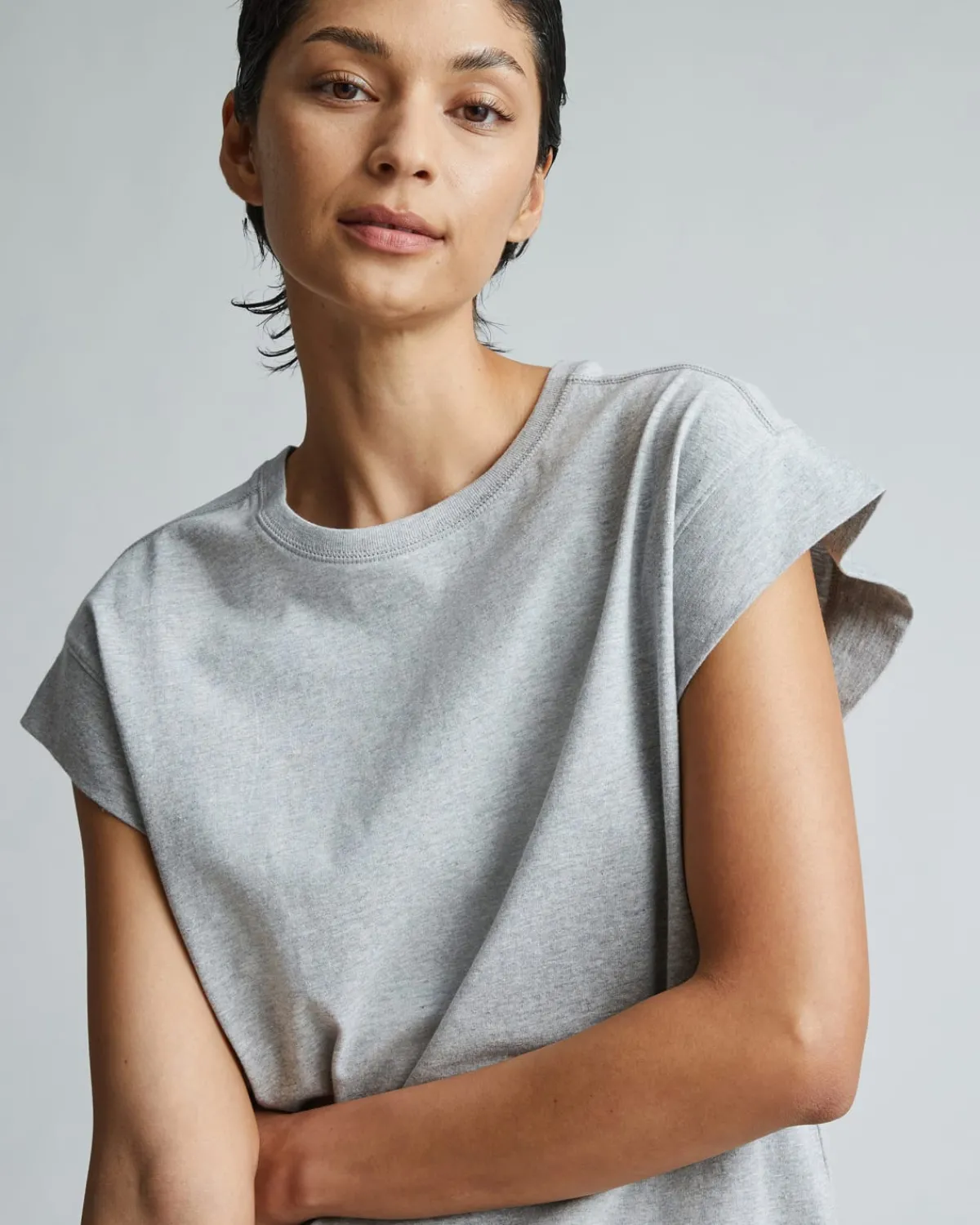 Everlane Tees|Short Sleeve Tees*The Muscle Tee in Essential Cotton