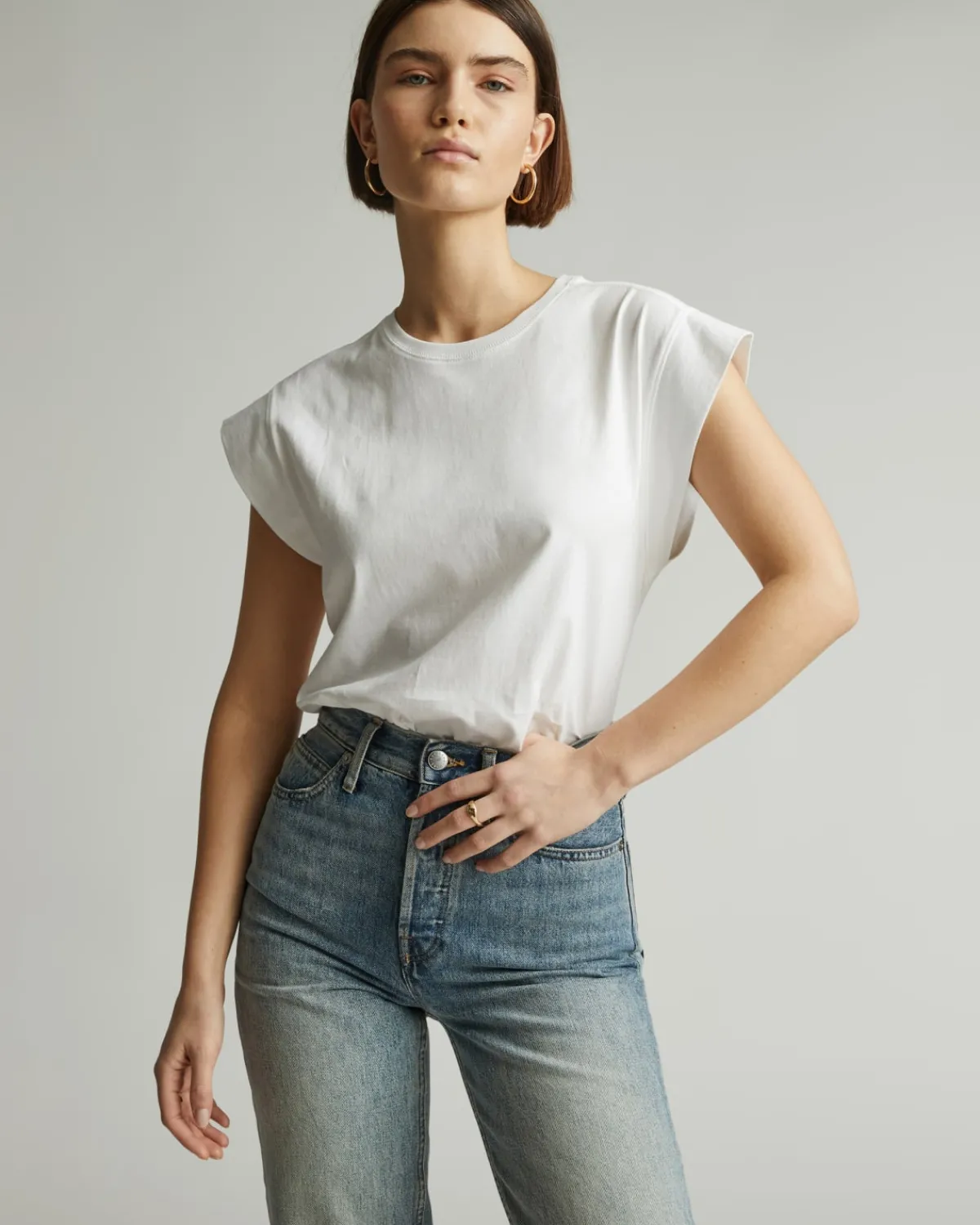 Everlane Tees|Short Sleeve Tees*The Muscle Tee in Essential Cotton
