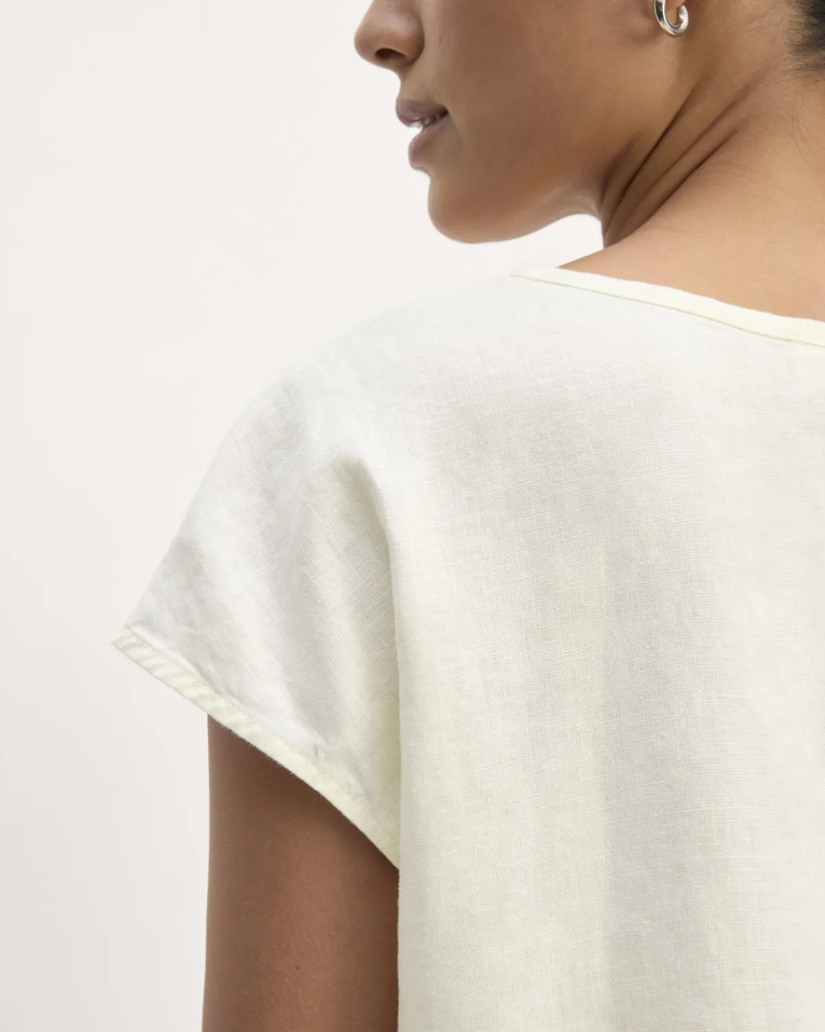 Everlane Tops*The Muscle Top in Linen