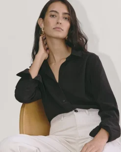 Everlane Tops*The Must-Have Shirt in Butterlite