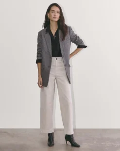 Everlane Tops*The Must-Have Shirt in Butterlite