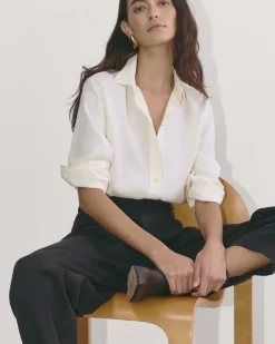 Everlane Tops*The Must-Have Shirt in Butterlite