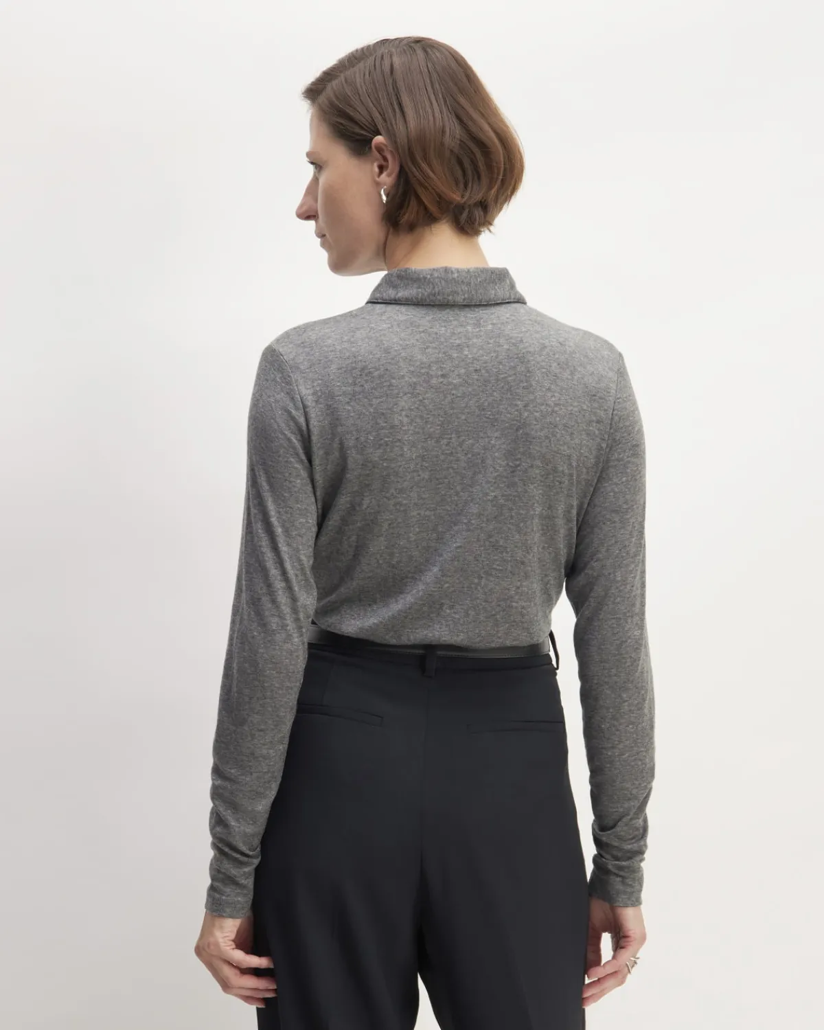Everlane Tops*The Must-Have Shirt in Butterluxe