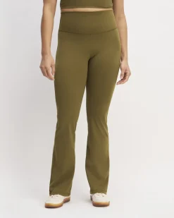 Everlane Loungewear*The Perform Flare Legging