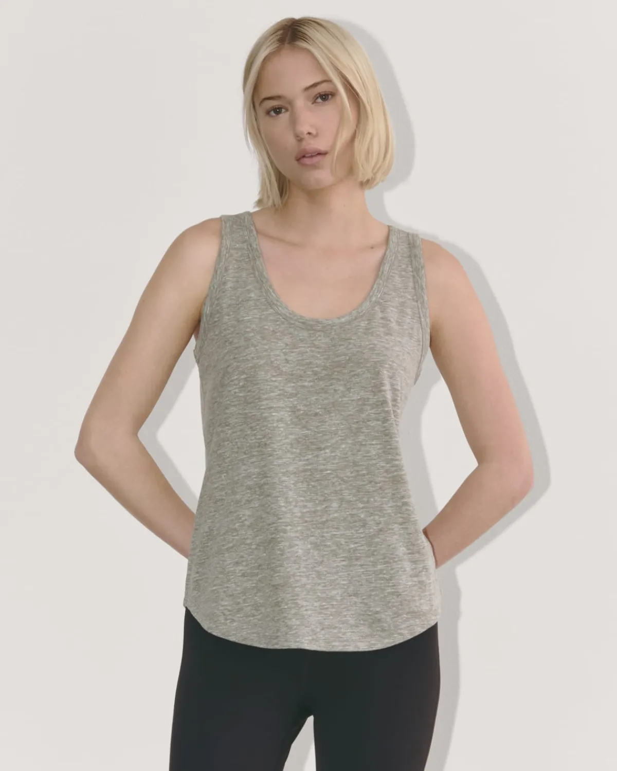 Everlane Loungewear|Tees*The Perform Tank Heathered Grey / Olive
