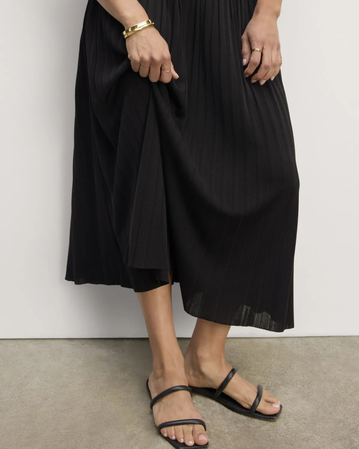 Everlane Shorts & Skirts*The Pleated Skirt