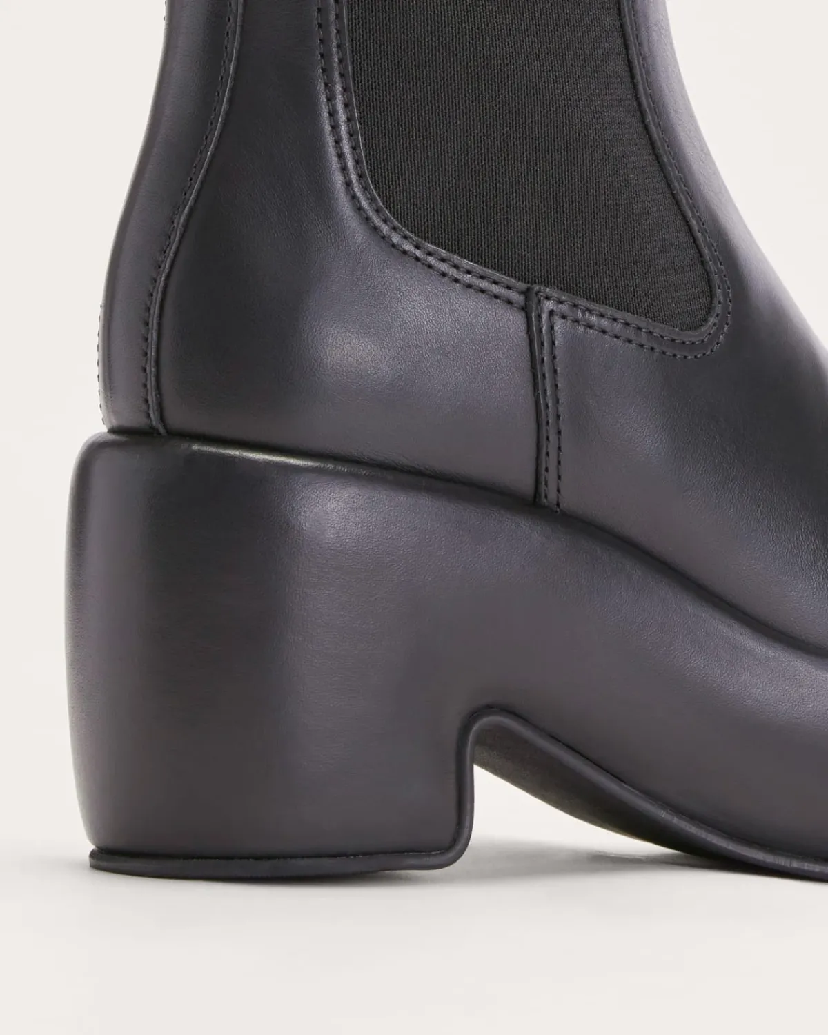 Everlane Shoes|Boots*The Puffa Boot Black