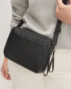 Everlane Bags*The Recycled Nylon Camera Bag