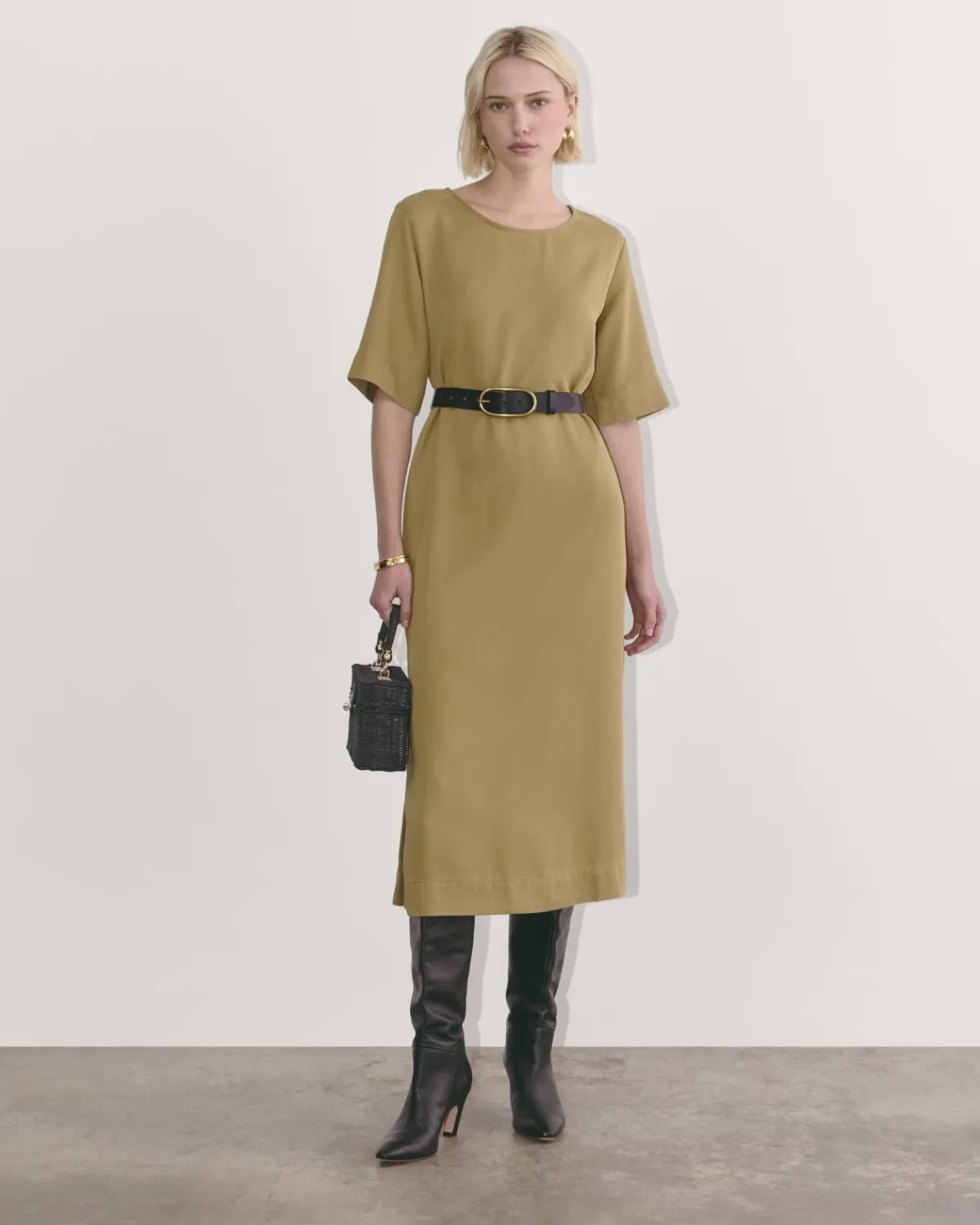 Everlane Dresses*The Relaxed T-Shirt Dress in Buttersoft