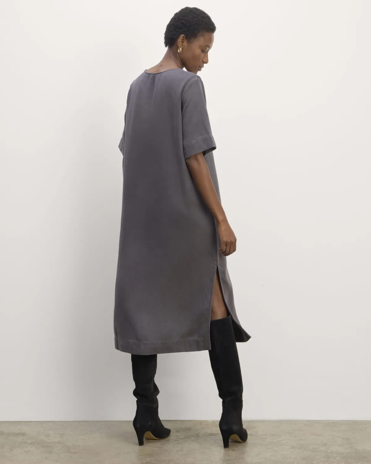 Everlane Dresses*The Relaxed T-Shirt Dress in Buttersoft