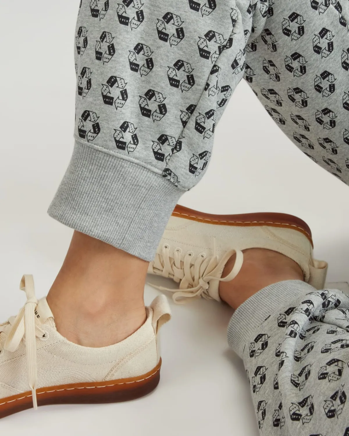 Everlane Loungewear|Pants*The ReTrack Jogger Earth Day Grey