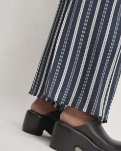 Everlane Pants|Pull-On Pants*The Satin Pull-On Pant