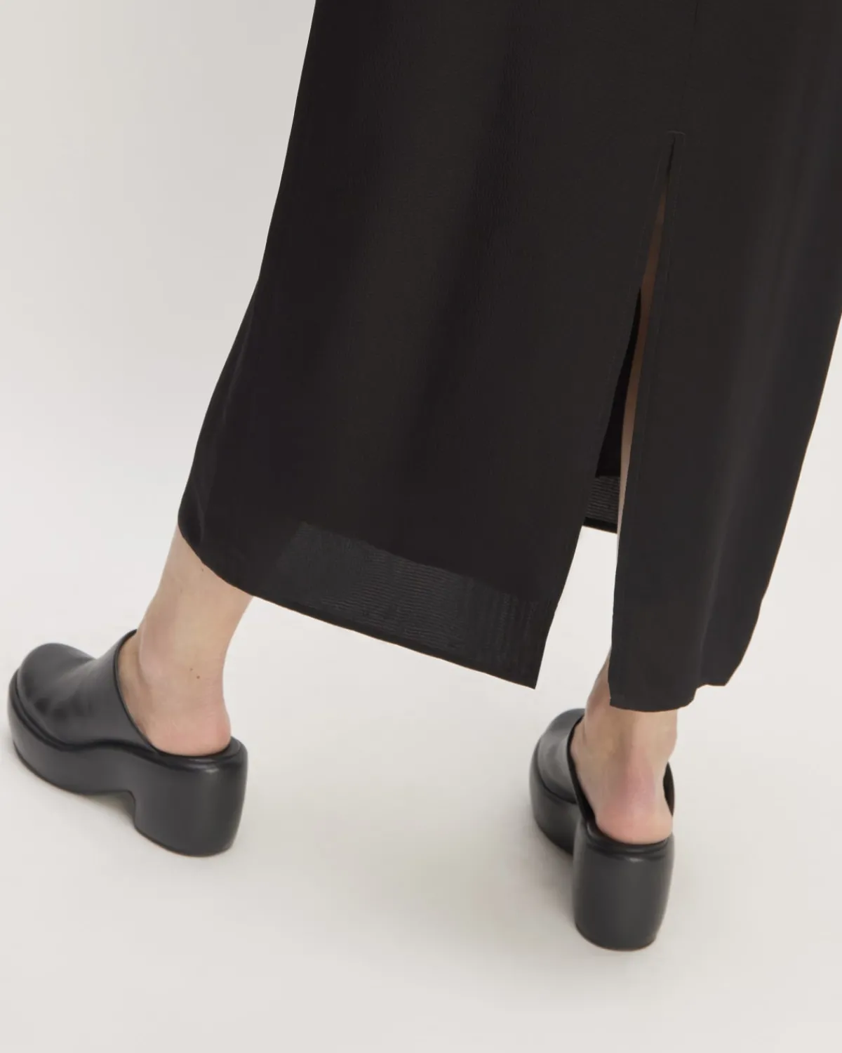 Everlane Dresses*The Satin Racerback Slip Dress Black