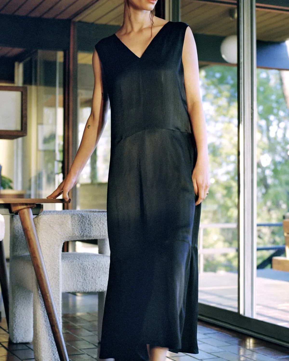 Everlane Dresses*The Satin V-Neck Maxi Dress