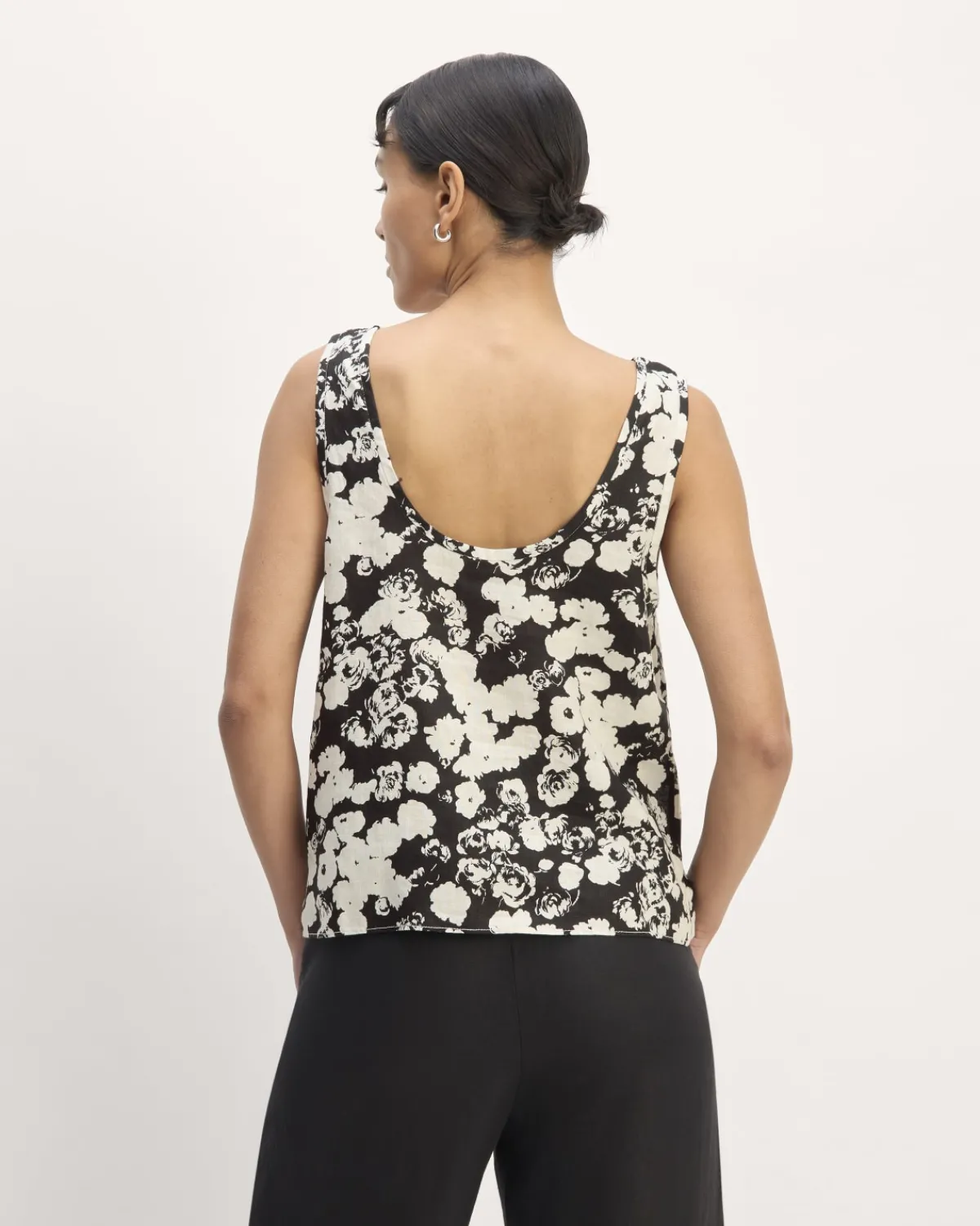 Everlane Tops*The Scoop Tank in Linen