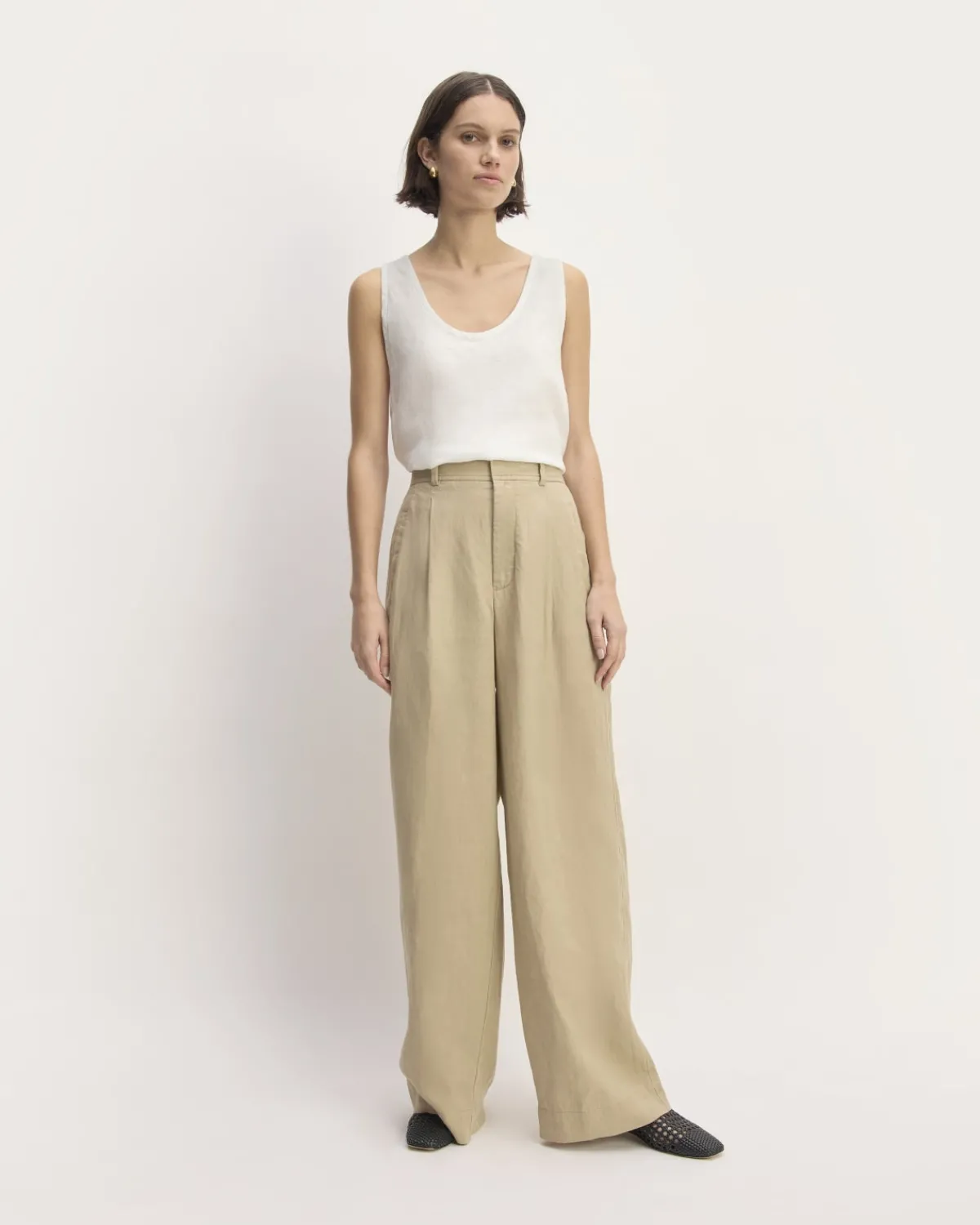 Everlane Tops*The Scoop Tank in Linen