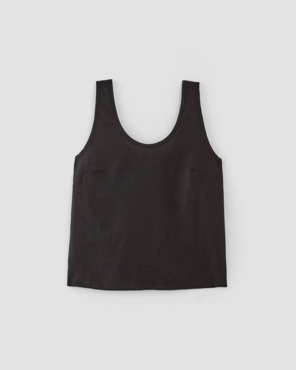 Everlane Tops*The Scoop Tank in Linen