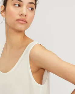 Everlane Tops*The Scoop Tank in Washable Silk