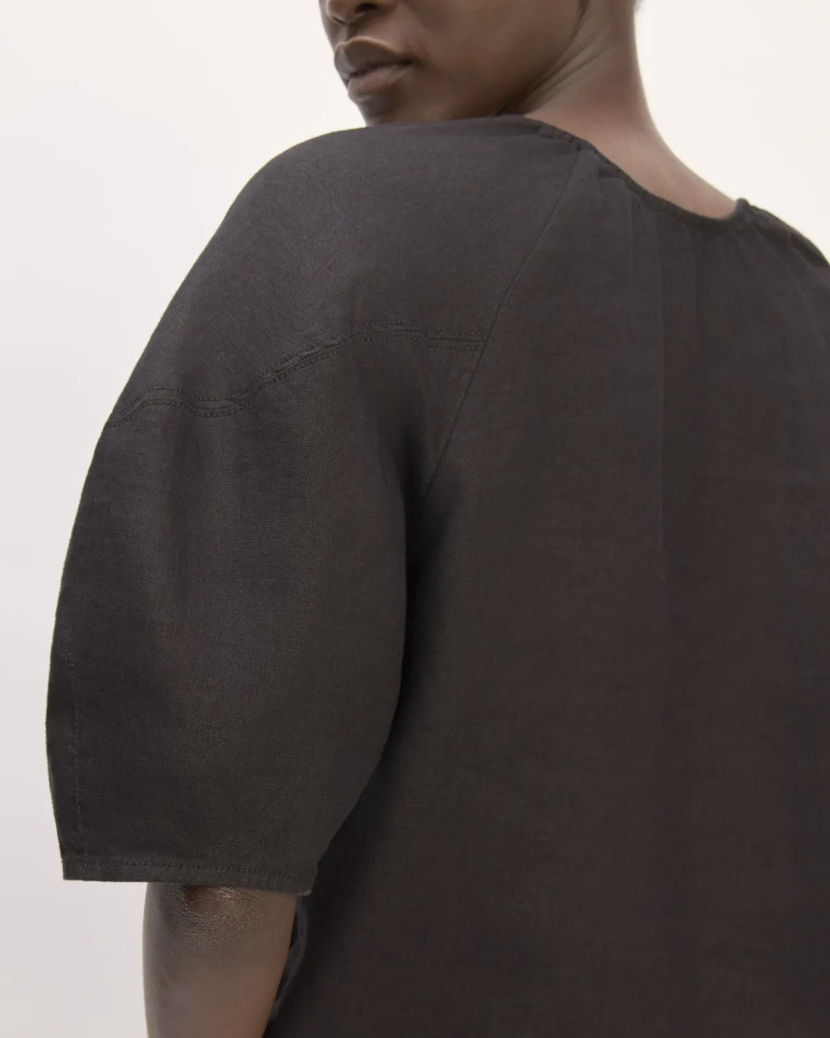 Everlane Tops*The Scoop Top in Linen