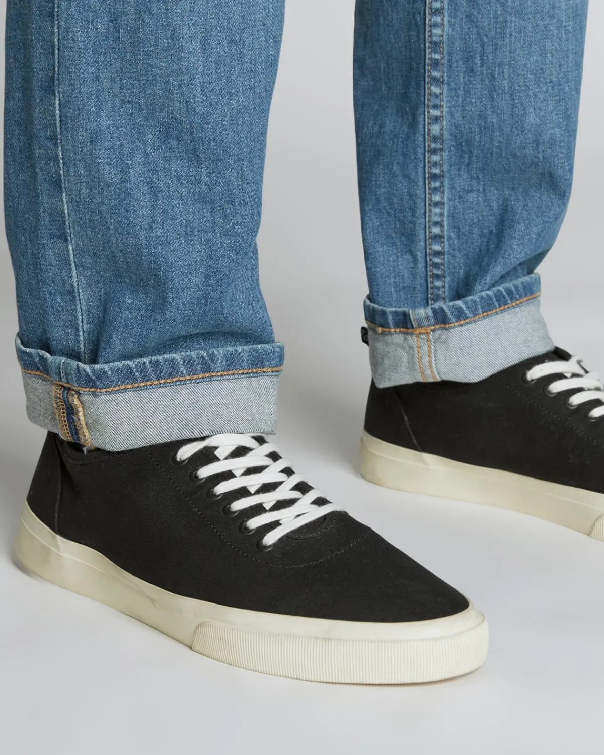 Everlane Jeans|Straight Jeans*The Selvedge Straight Fit Jean