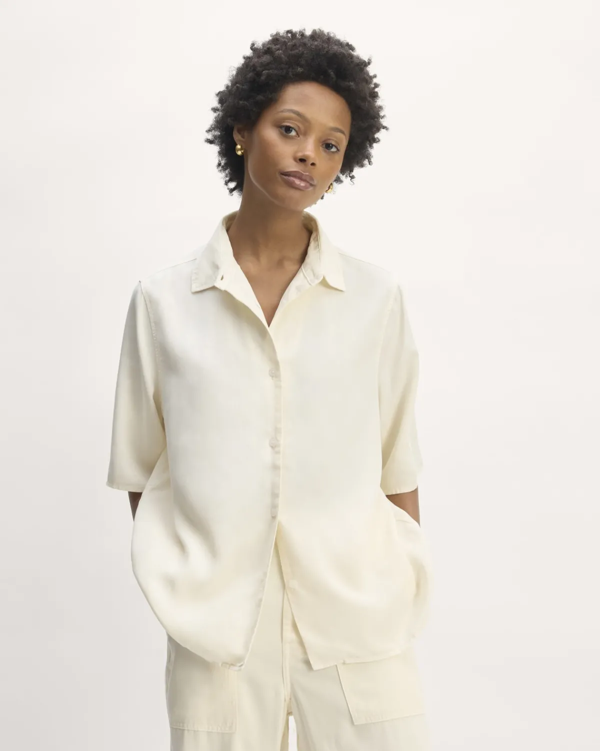 Everlane Tops*The Short-Sleeve Shirt in Butterlite