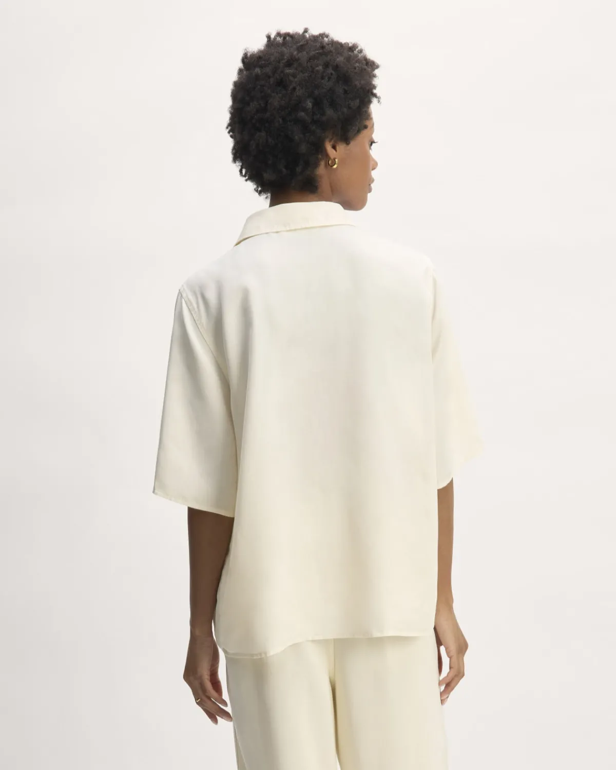 Everlane Tops*The Short-Sleeve Shirt in Butterlite
