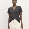Everlane Tees|Short Sleeve Tees*The Slim V-Neck Tee in Essential Cotton