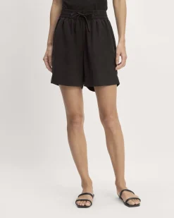 Everlane Shorts & Skirts*The Vacation Short