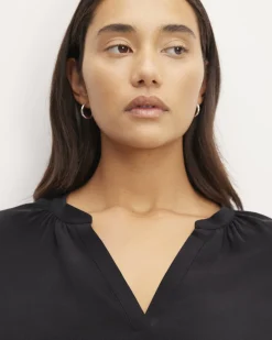 Everlane Tops*The Washable Clean Silk V-Neck Top